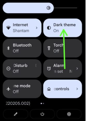 Quickly Switch to Dark Theme on Android Phone